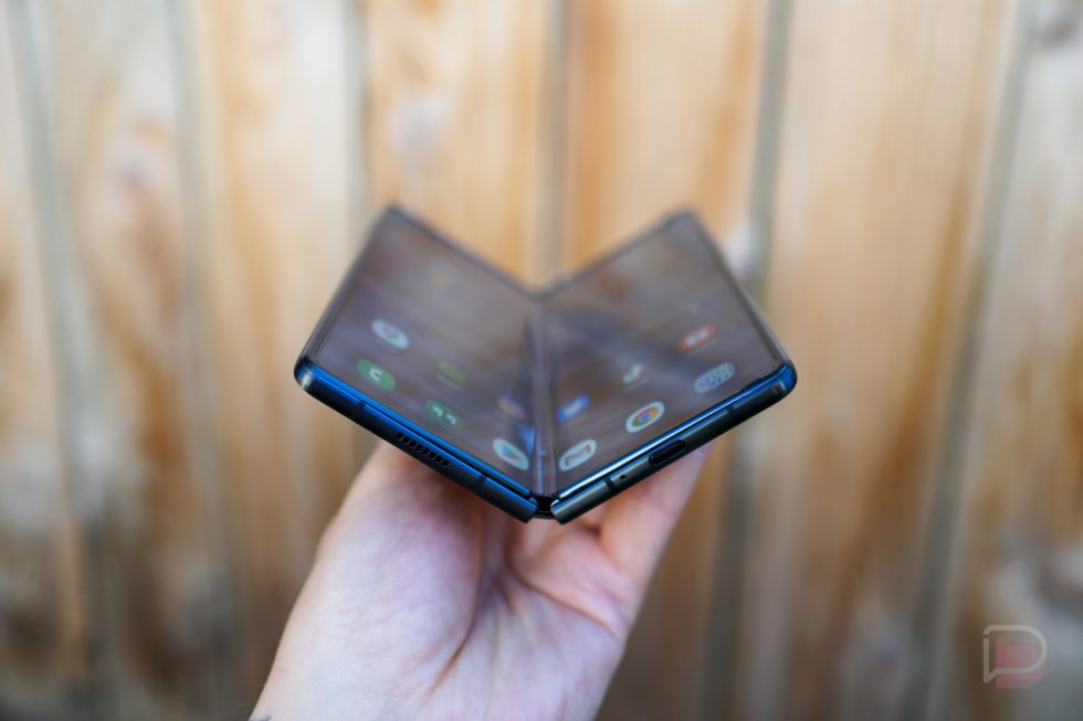 Samsung may launch three foldable smartphones in 2021
