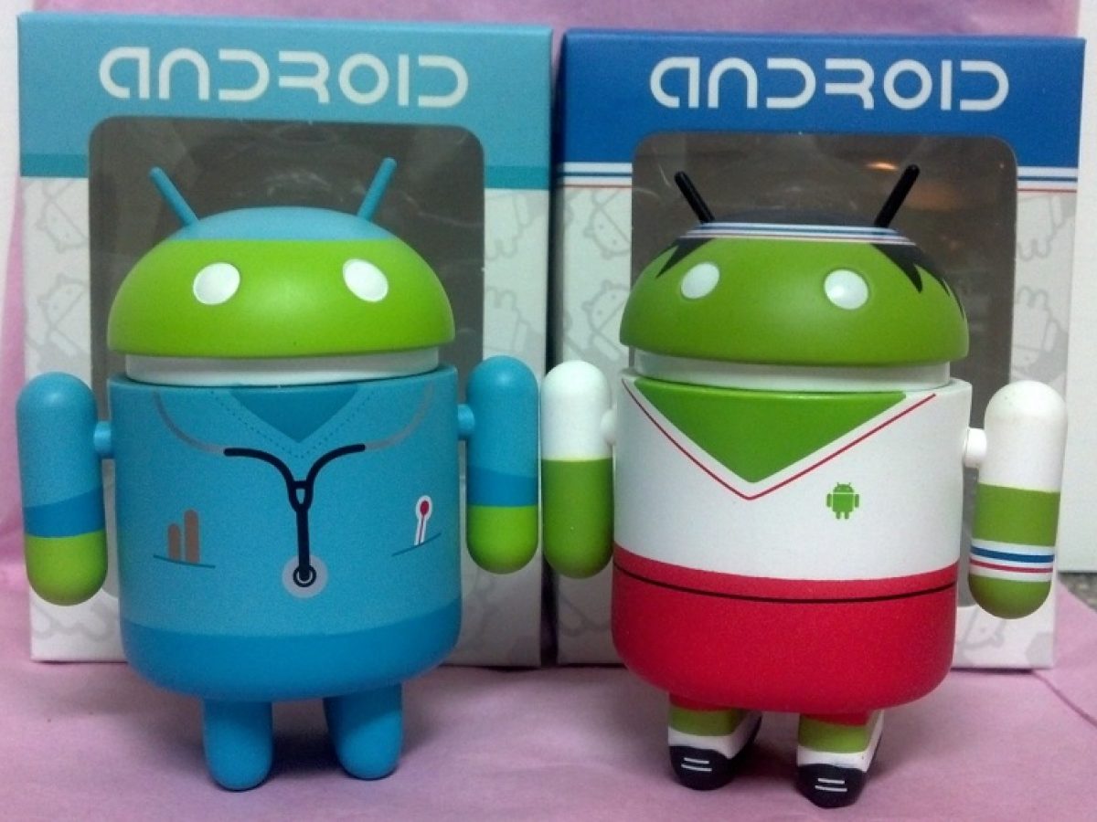 Unreleased Doctor and Tennis Android Mini-collectibles Show Up