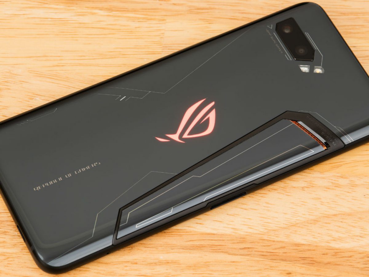 ASUS ROG Phone II Features a 6.6