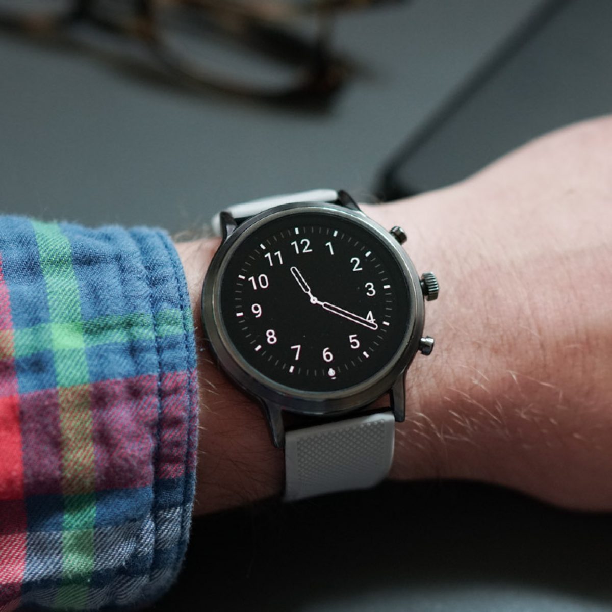 The Two Watch Faces I Install on Every Wear OS Watch