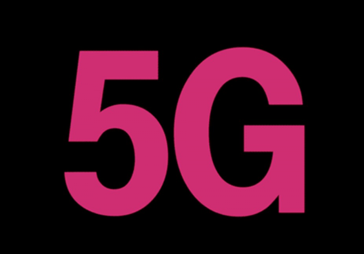 T more. 5g t-mobile logo.