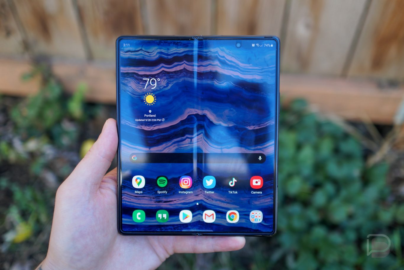 samsung galaxy z fold 2 features