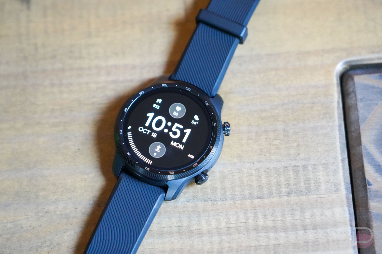 TicWatch Pro 3 Ultra GPS - Product Video - Vídeo Dailymotion