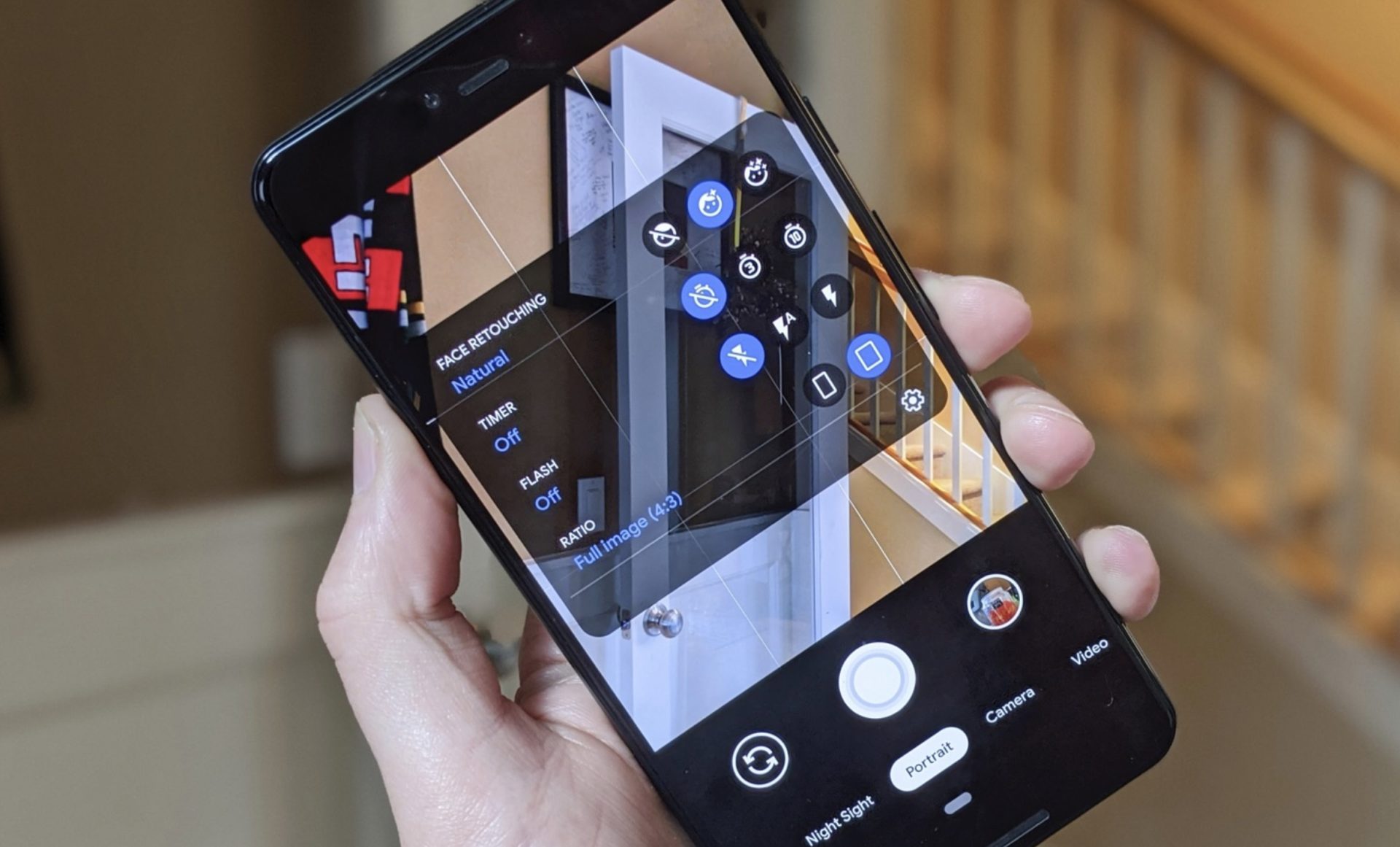 Google camera 4pda. Google камера. Приложение гугл камера. Смартфон с прямыми углами 2020. Гугл камера Хуавей п20.