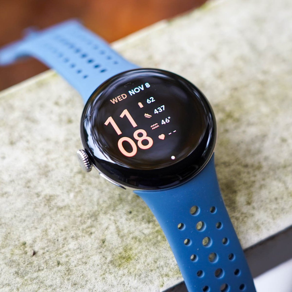 Google Adds Mail in Replacement Service for Pixel Watch 2