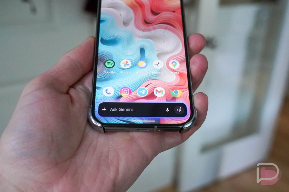 Google Improves Gemini Live, Expands Extensions to Several Samsung Apps for Galaxy S25